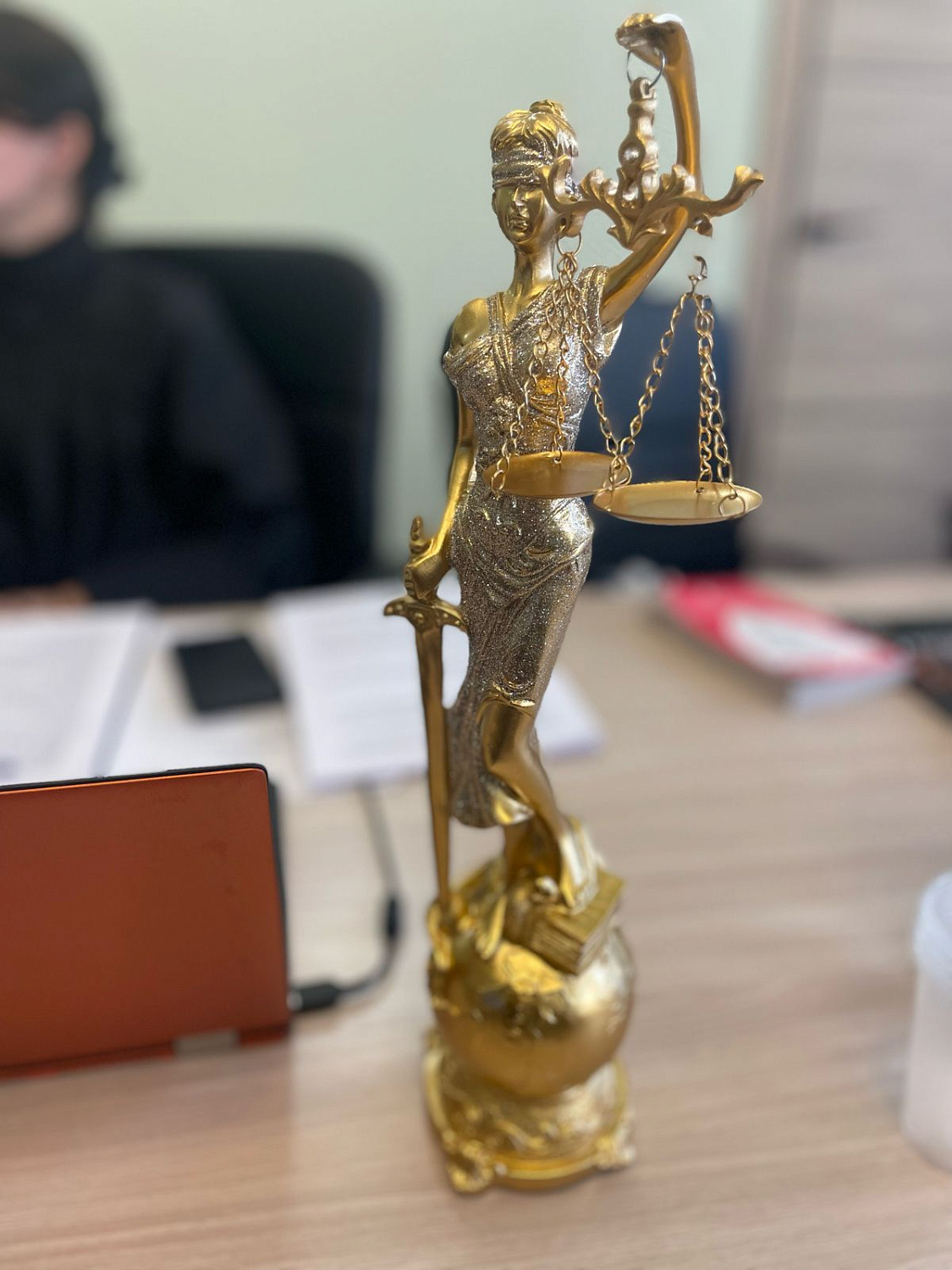 Интеллектуальная игра для будущих юристов «Судебный процесс над Белоснежкой»